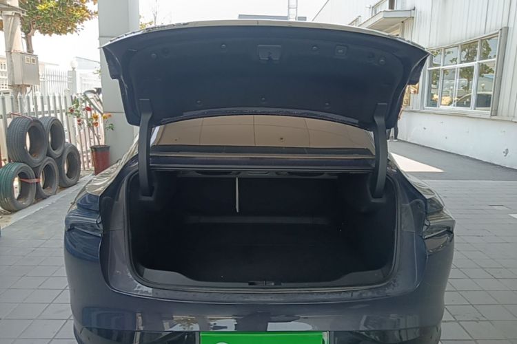 Used Buick L7 2025 Model Aivia Trunk