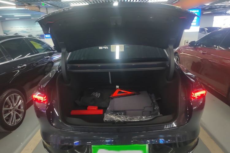 Used Buick L7 2025 Model Aivia Trunk