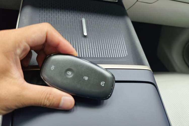 Used Buick L7 2025 Model Aivia Vehicle Key