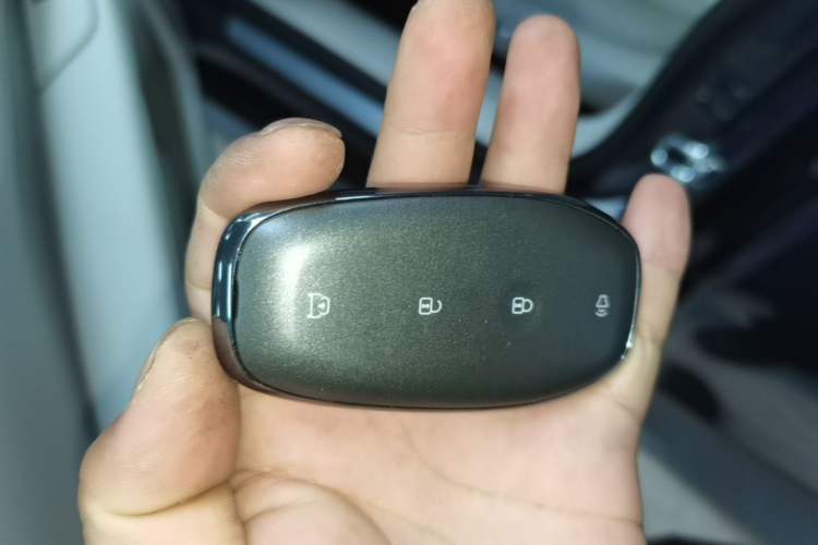 Used Buick L7 2025 Model Aivia Vehicle Key