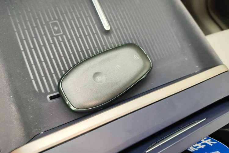 Used Buick L7 2025 Model Aivia Vehicle Key