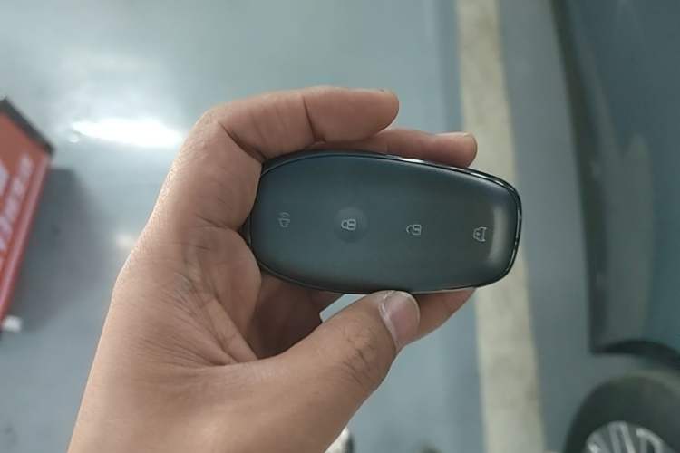 Used Buick L7 2025 Model Aivia Vehicle Key