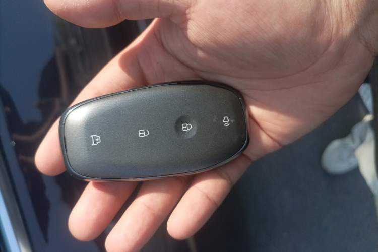 Used Buick L7 2025 Model Luxury Leisure Smart Driving Edition Vehicle Key