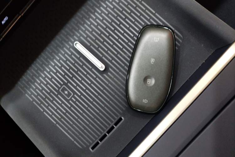 Used Buick L7 2025 Model Aivia Vehicle Key