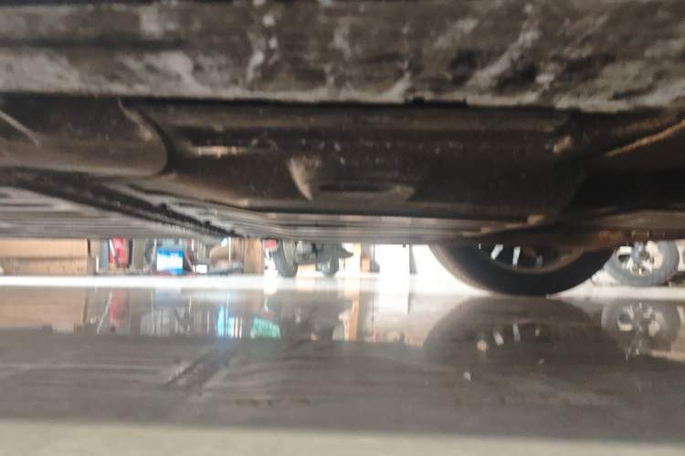 Used Buick L7 2025 Model Aivia Chassis Rear Left