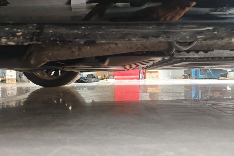 Used Buick L7 2025 Model Aivia Chassis Rear Right