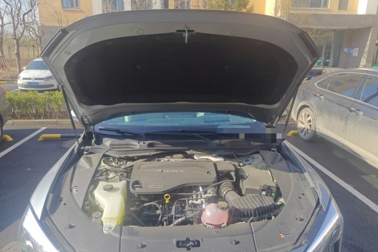 Used Buick L7 2025 Model Aivia Engine Bay