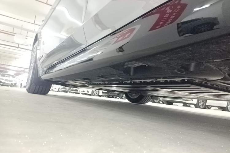 Used Buick L7 2025 Model Aivia Left Side Sill