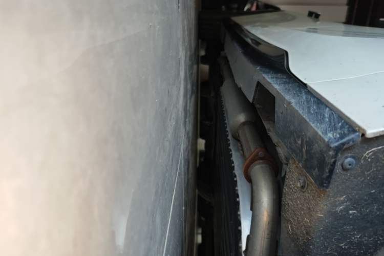Used Buick L7 2025 Model Luxury Edition Right Side Sill