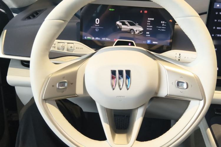 Used Buick L7 2025 Model Aivia Steering Wheel