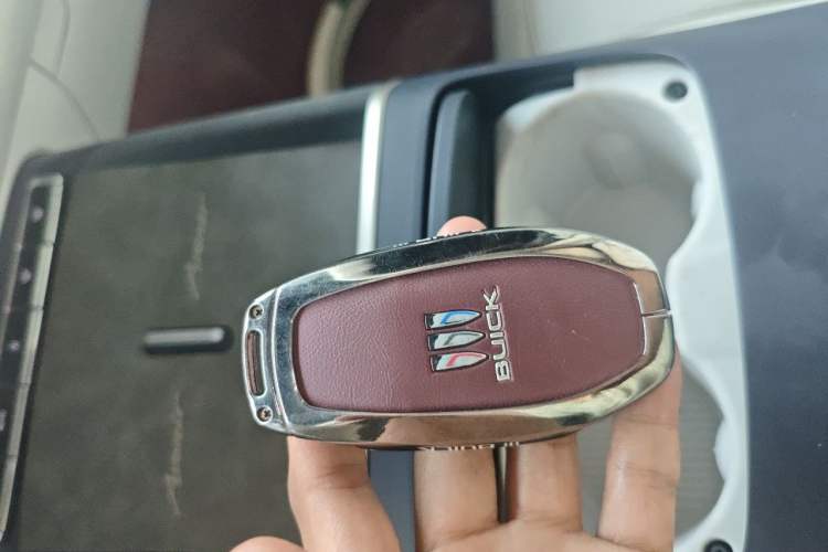 Used Buick L7 2025 Model Aivia Vehicle Key