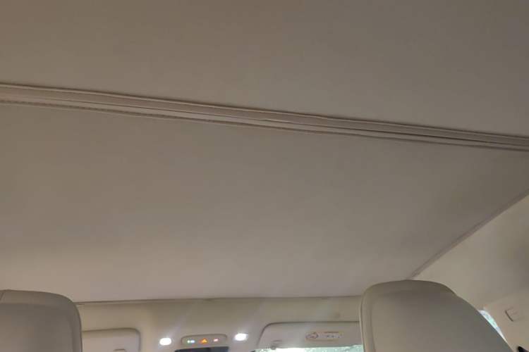 Used Buick L7 2025 Model Aivia Headliner