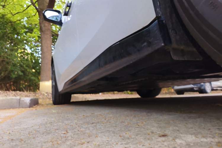 Used Buick L7 2025 Model Luxury Leisure Smart Driving Edition Left Side Sill