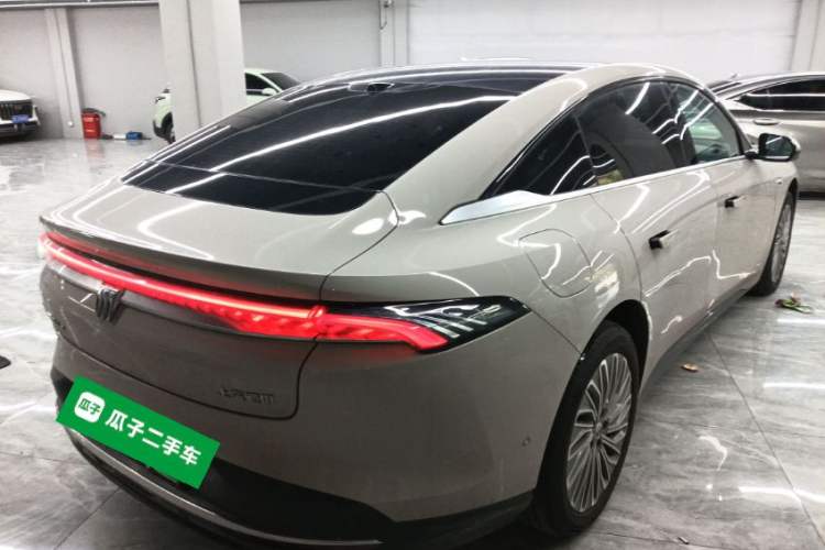 Used Buick L7 2025 Model Aivia Rear Right 45 Deg