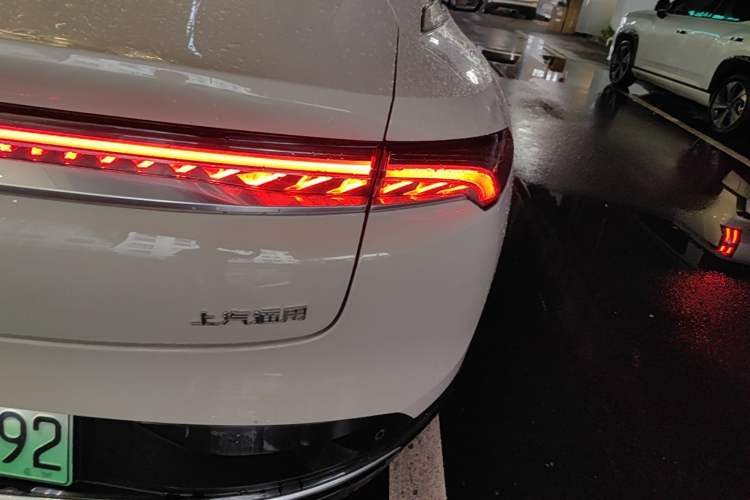 Used Buick L7 2025 Model Aivia Right Rear Taillight