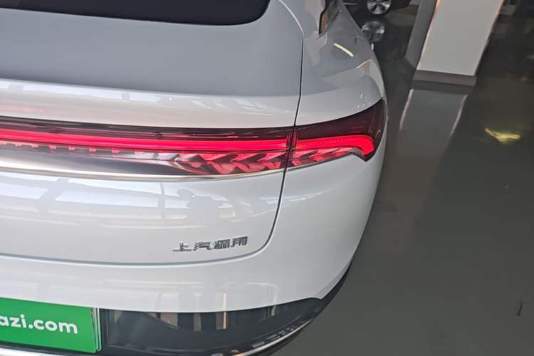 Used Buick L7 2025 Model Prestige Edition Right Rear Taillight