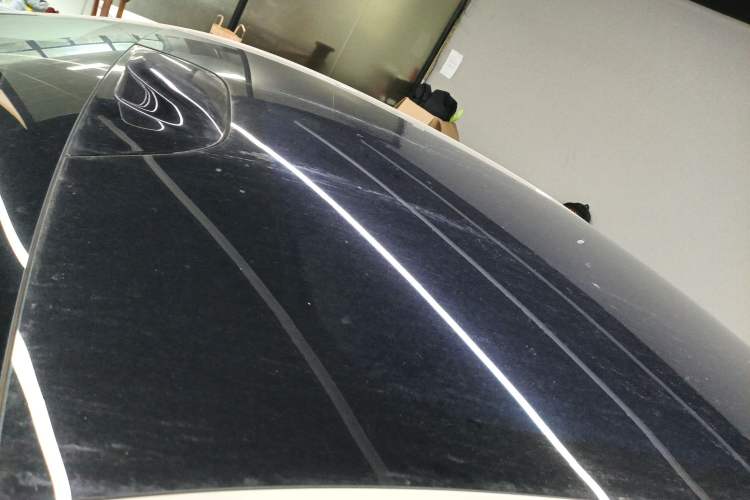Used Buick L7 2025 Model Aivia Roof