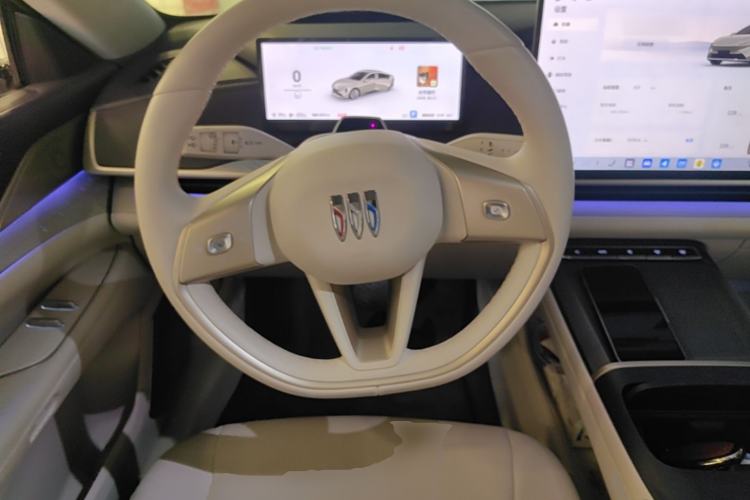 Used Buick L7 2025 Model Aivia Steering Wheel