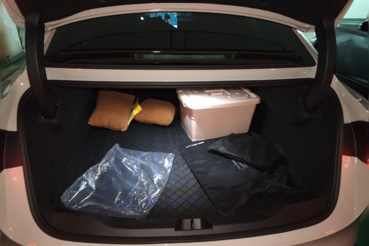 Used Buick L7 2025 Model Prestige Edition Trunk