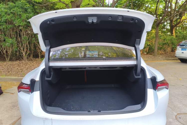 Used Buick L7 2025 Model Luxury Leisure Smart Driving Edition Trunk