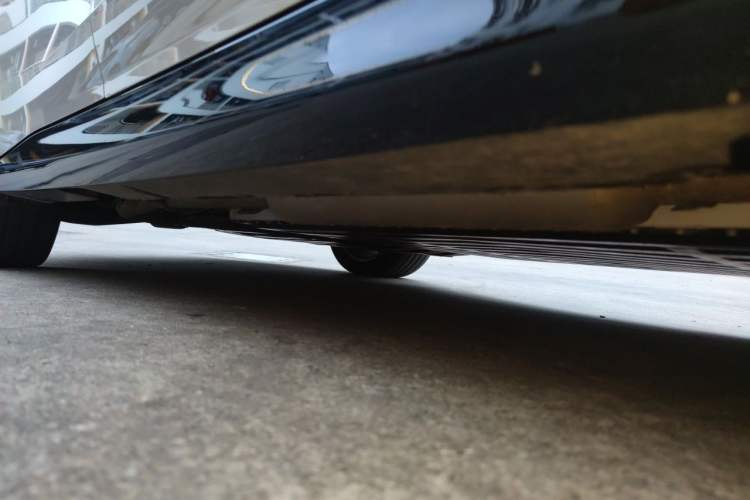 Used Buick L7 2025 Model Luxury Edition Chassis Front Right
