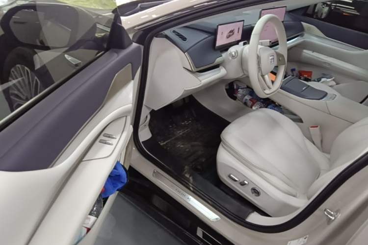 Used Buick L7 2025 Model Aivia Driver Seat