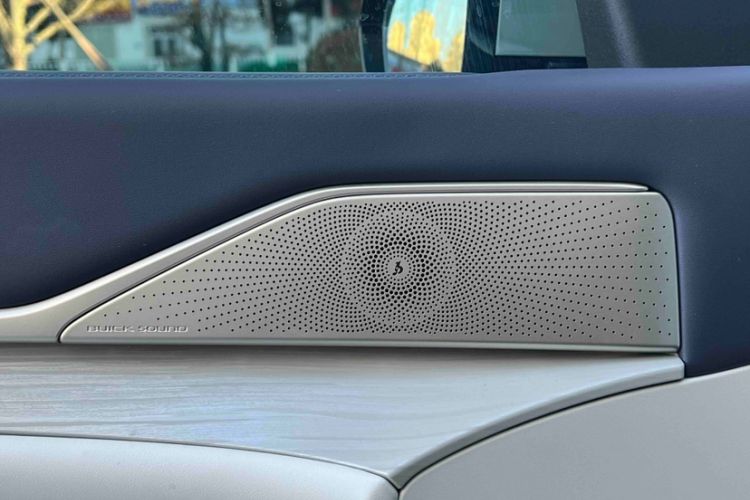 Used Buick L7 2025 Model Aivia Interior 8