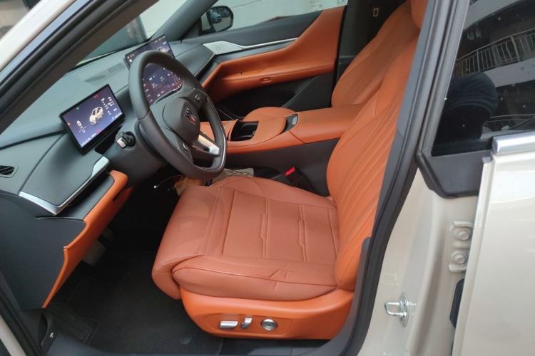 Used Buick L7 2025 Model Luxury Edition Left Front Seat