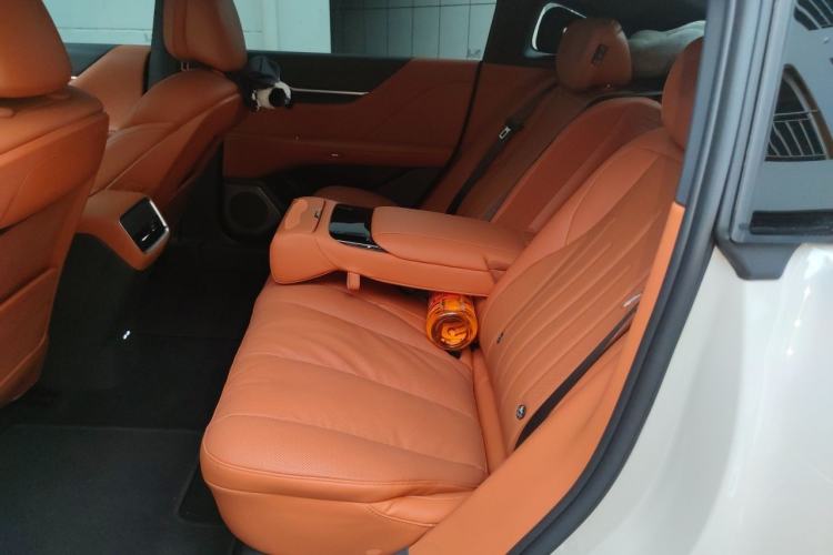 Used Buick L7 2025 Model Luxury Edition Left Rear Seat