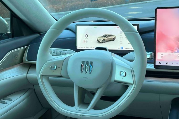 Used Buick L7 2025 Model Aivia Steering Wheel