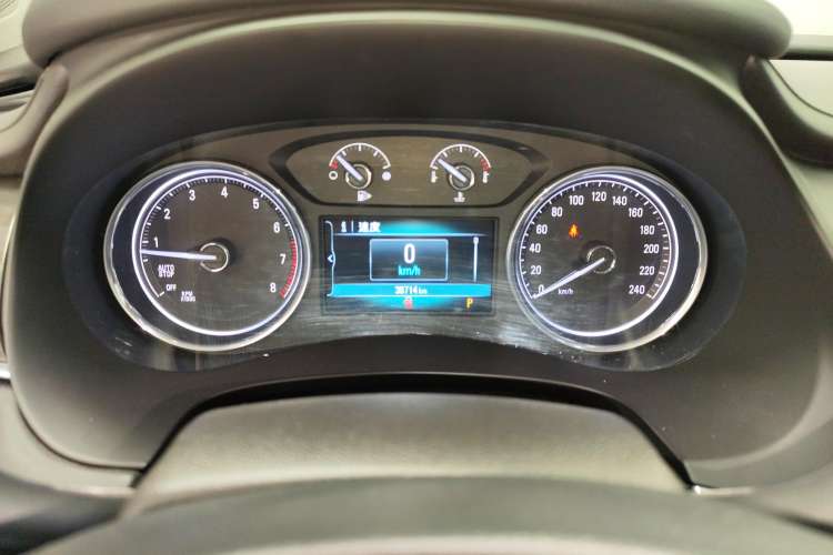 Used Buick LaCrosse 2018 20T Elite Edition Instrument Cluster