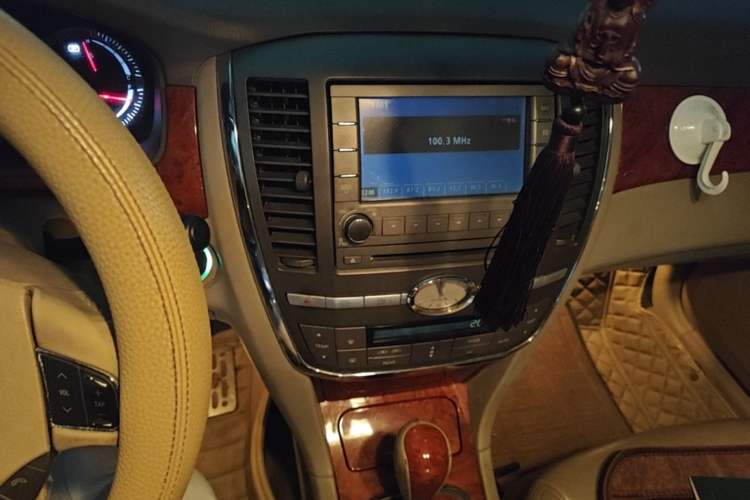 Used Buick LaCrosse 2006 2.4 Luxury Model Audio And AC Panel