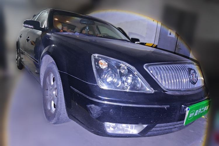 Used Buick LaCrosse 2006 2.4 Luxury Model Front Right 45 Deg