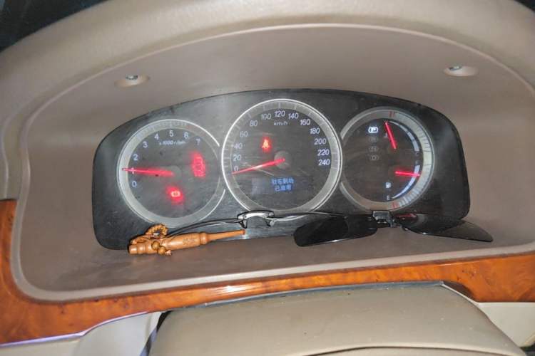 Used Buick LaCrosse 2006 2.4 Luxury Model Instrument Cluster