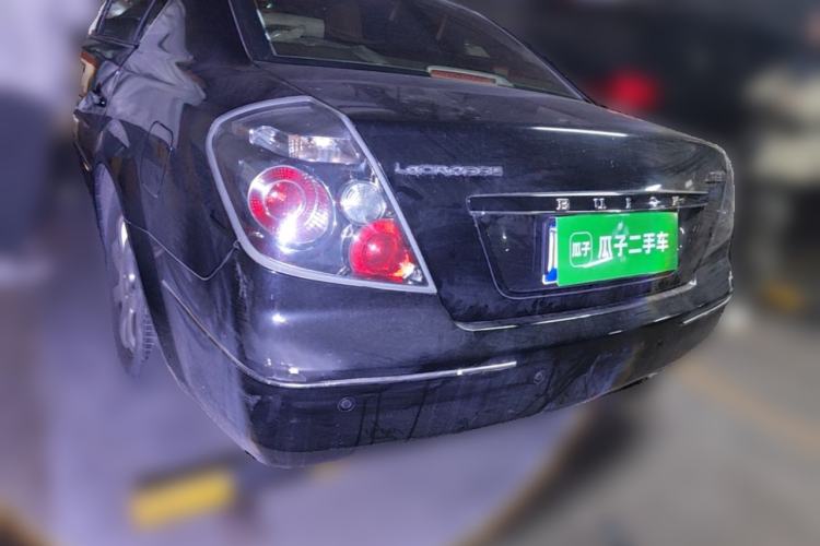 Used Buick LaCrosse 2006 2.4 Luxury Model Rear Left 45 Deg