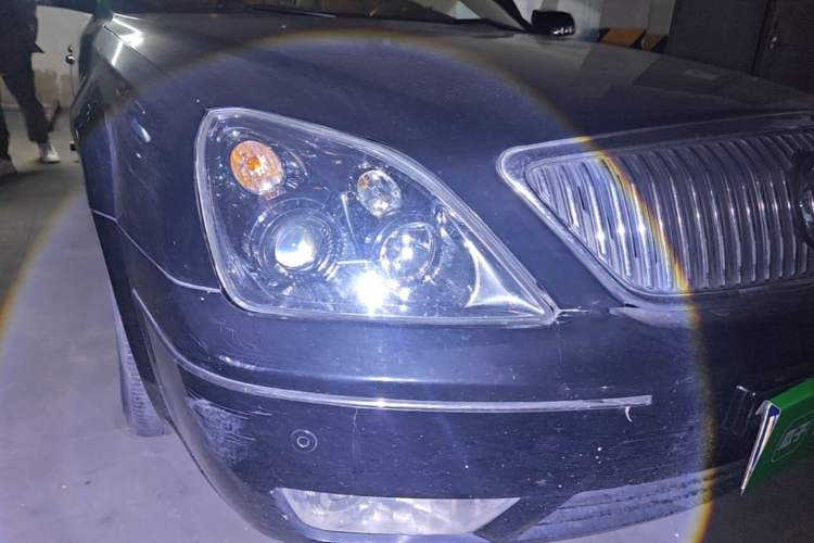 Used Buick LaCrosse 2006 2.4 Luxury Model Right Front Headlight