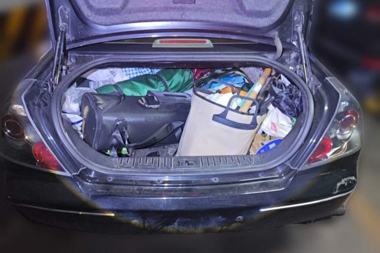 Used Buick LaCrosse 2006 2.4 Luxury Model Trunk