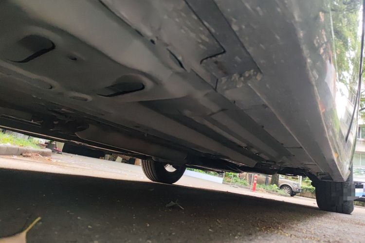 Used Buick LaCrosse 2006 2.4 Comfort Edition Chassis Front Left