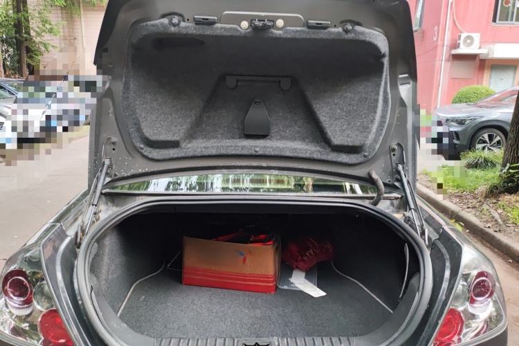 Used Buick LaCrosse 2006 2.4 Comfort Edition Trunk