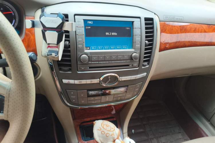 Used Buick LaCrosse 2008 2.4 Comfort Edition Audio And AC Panel