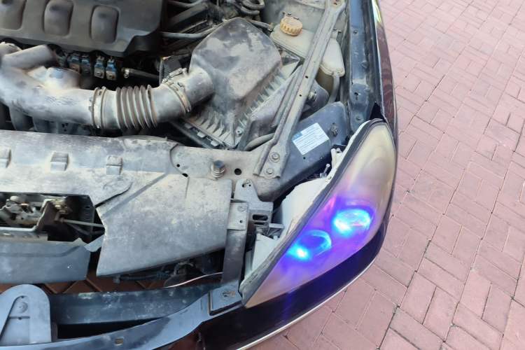 Used Buick LaCrosse 2008 2.4 Comfort Edition Engine Bay Left