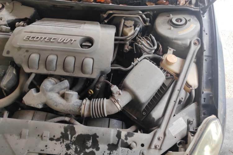 Used Buick LaCrosse 2008 2.4 Comfort Edition Engine Bay Left