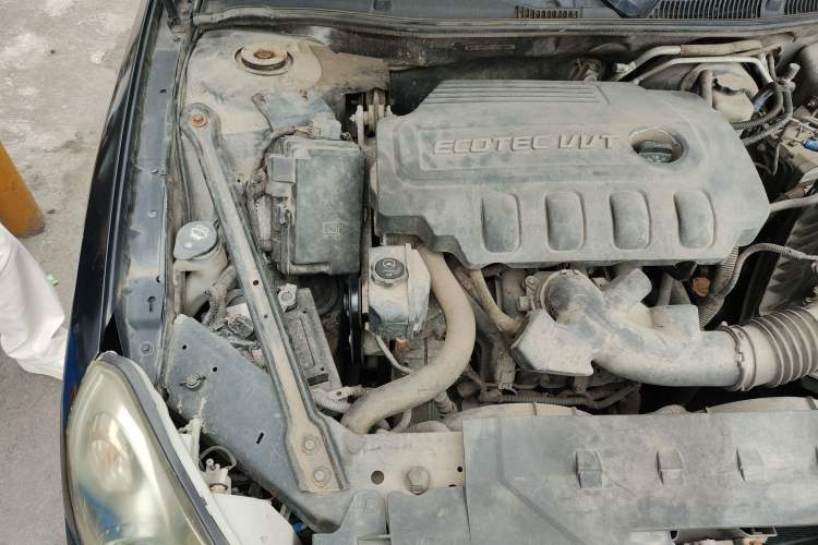Used Buick LaCrosse 2008 2.4 Comfort Edition Engine Bay Right