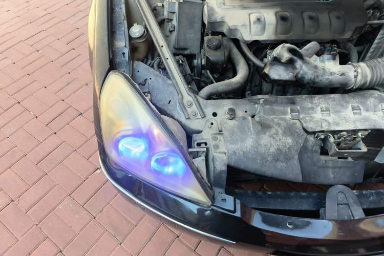 Used Buick LaCrosse 2008 2.4 Comfort Edition Engine Bay Right