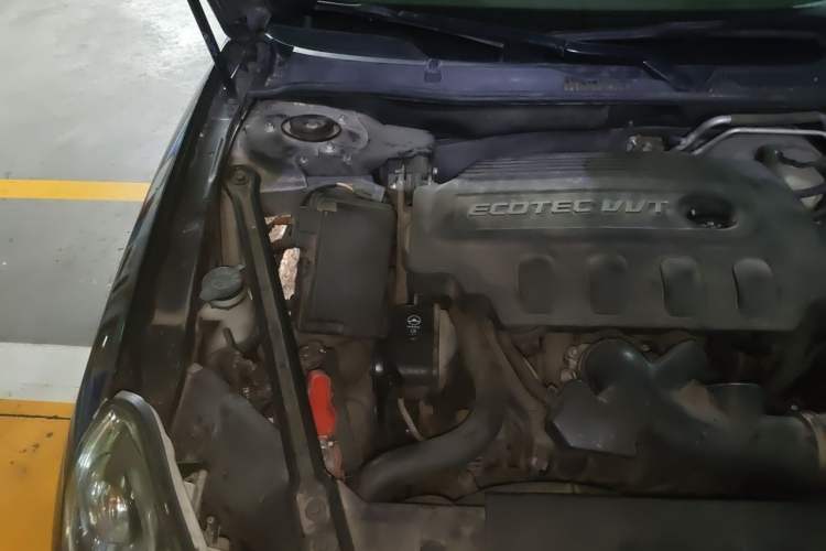 Used Buick LaCrosse 2008 2.4 Luxury Navigation Edition Engine Bay Right