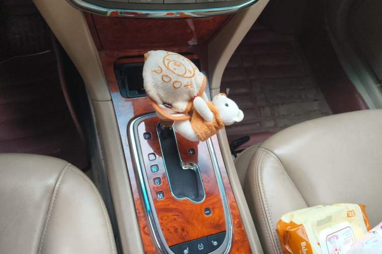 Used Buick LaCrosse 2008 2.4 Comfort Edition Gear Lever