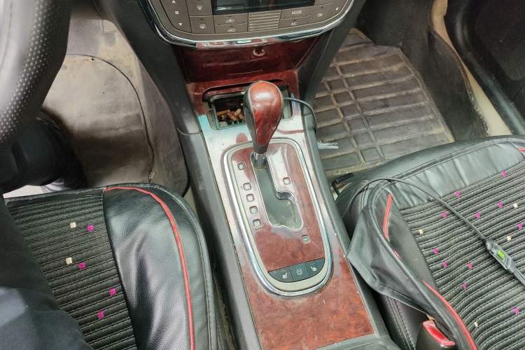 Used Buick LaCrosse 2008 2.4 Comfort Edition Gear Lever