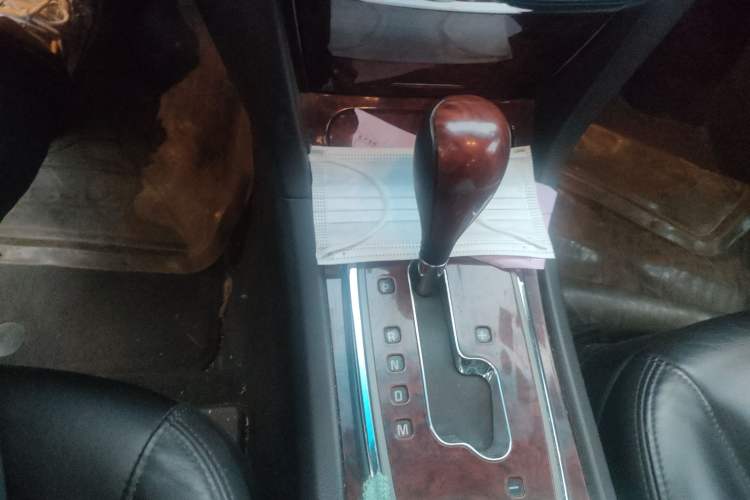 Used Buick LaCrosse 2008 2.4 Comfort Edition Gear Lever