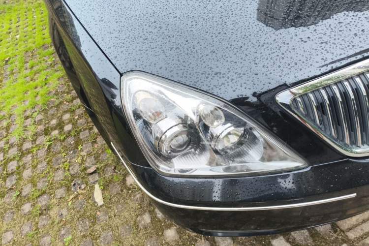 Used Buick LaCrosse 2008 2.4 Comfort Edition Right Front Headlight
