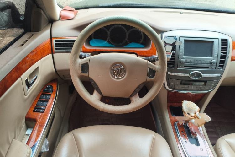 Used Buick LaCrosse 2008 2.4 Comfort Edition Steering Wheel
